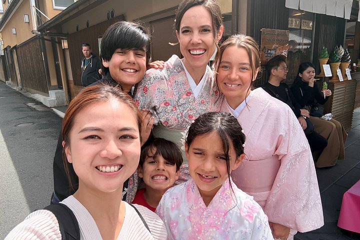 京都の象徴的な寺院、神社、自然の風景を巡る一日プライベートツアー、写真30 | wizardtrip