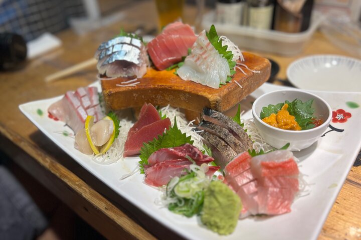 Un tour gastronómico guiado por el distrito de Shinjuku en Tokio, probando platos locales, foto 11 | wizardtrip