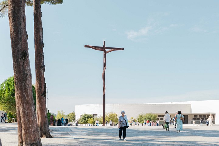 Pelgrimstocht naar Fátima: Heiligdom, dorp van de herderskinderen en religieuze geschiedenis vanuit Lissabon, foto 6 | wizardtrip