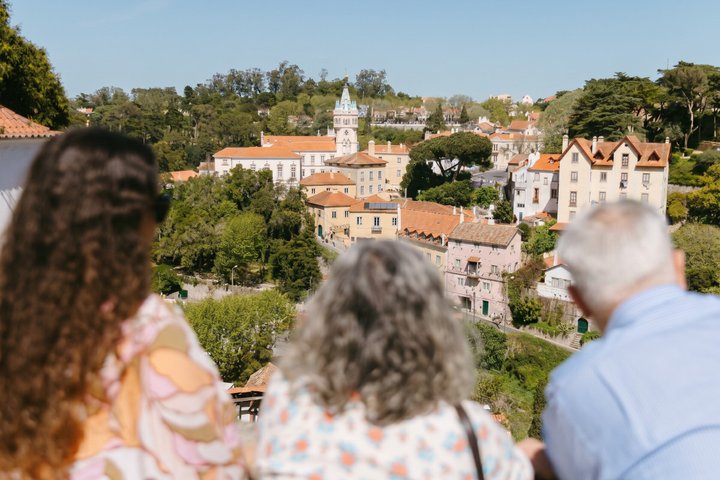 Tour em grupo pequeno explorando os palácios de Sintra, Parque da Pena, Cabo da Roca e Cascais a partir de Lisboa, foto 6 | wizardtrip