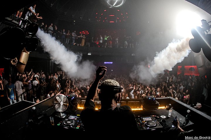 Tour de pool party e club em Ibiza com entrada em O Beach e Eden Club, foto 8 | wizardtrip