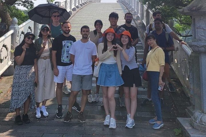 A scenic day tour exploring Jeju's natural beauty, cultural sites, and volcanic landscapes, photo 6 | wizardtrip