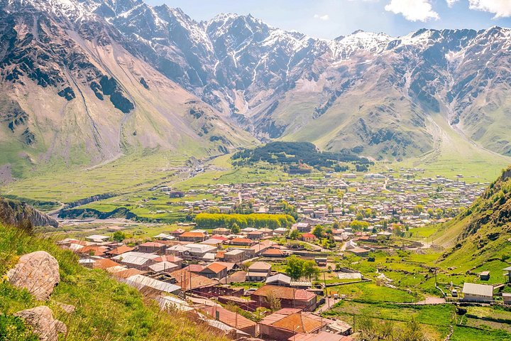 Gita panoramica di un giorno da Tbilisi a Kazbegi, con montagne, fortezze e fiumi, foto 34 | wizardtrip