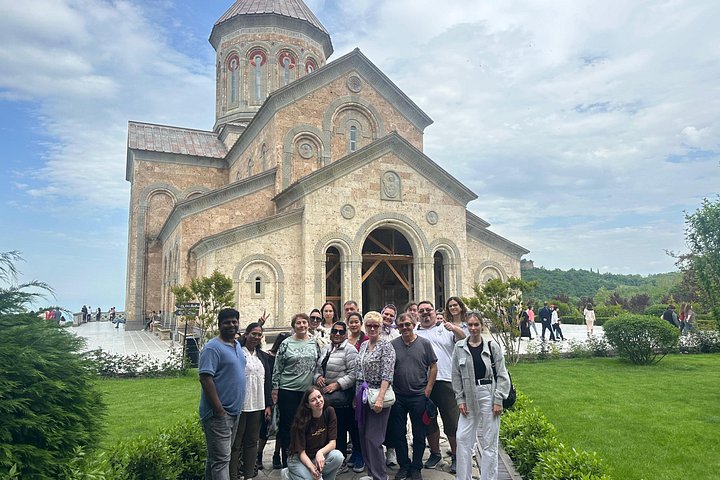 Naturskjønn tur i Kakheti-regionen, Georgia, med Sighnaghi, Bodbe-klosteret og vinsmaking, foto 8 | wizardtrip