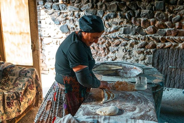 Naturskjønn tur i Kakheti-regionen, Georgia, med Sighnaghi, Bodbe-klosteret og vinsmaking, foto 14 | wizardtrip