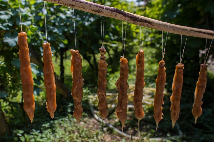 Naturskjønn tur i Kakheti-regionen, Georgia, med Sighnaghi, Bodbe-klosteret og vinsmaking, foto 27 | wizardtrip