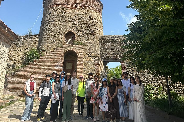 Naturskjønn tur i Kakheti-regionen, Georgia, med Sighnaghi, Bodbe-klosteret og vinsmaking, foto 47 | wizardtrip