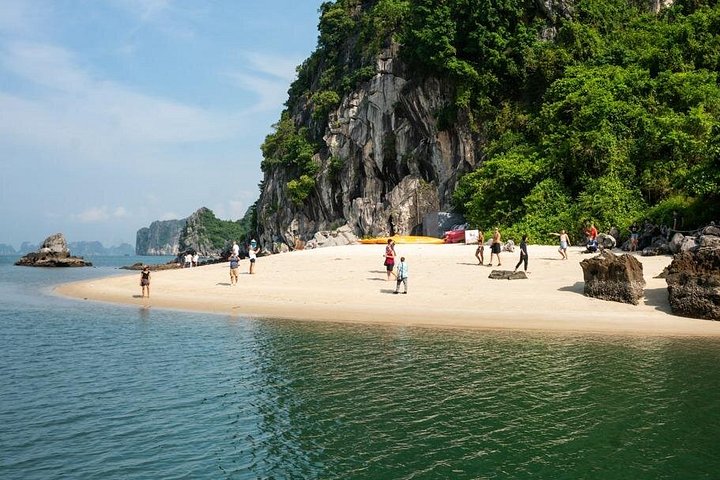 All-inclusive cruise-ervaring in de serene Bai Tu Long Bay, Vietnam, met kajakken en schilderachtige uitzichten, foto 16 | wizardtrip