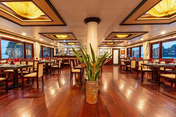 All-inclusive cruise-ervaring in de serene Bai Tu Long Bay, Vietnam, met kajakken en schilderachtige uitzichten, foto 28 | wizardtrip