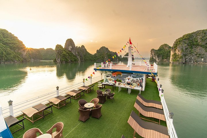 All-inclusive cruise-ervaring in de serene Bai Tu Long Bay, Vietnam, met kajakken en schilderachtige uitzichten, foto 30 | wizardtrip