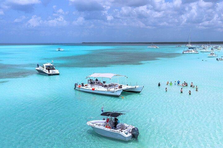 Aventure Snorkeling en Catamaran vers El Cielo et The Money Bar Beach | wizardtrip