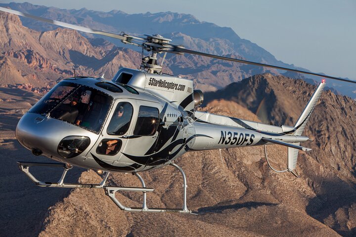 Helicopter tour over the Grand Canyon West Rim from Las Vegas, featuring Hoover Dam and Lake Mead, photo 9 | wizardtrip