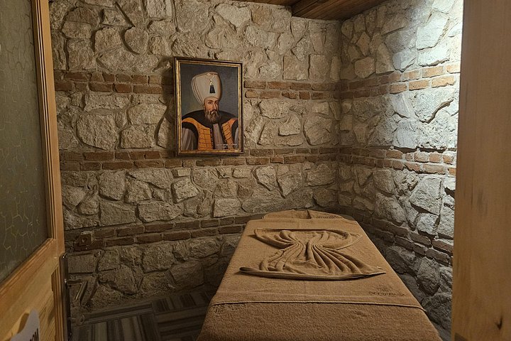 Ervaar een traditioneel Turks bad in het historische Gedikpasa Hamami in Istanbul, met marmeren interieurs en ontspannende rituelen, foto 13 | wizardtrip