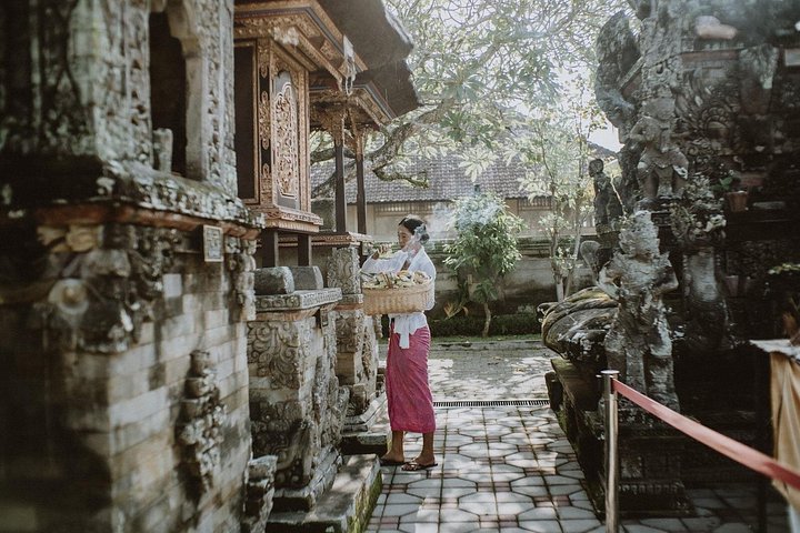 Explora el corazón cultural de Ubud: Bosque de Monos, arrozales, cascadas y templos en un tour guiado, foto 22 | wizardtrip