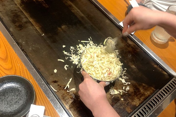 Tour gastronómico guiado por Osaka con diversos platos japoneses e izakayas locales, foto 21 | wizardtrip