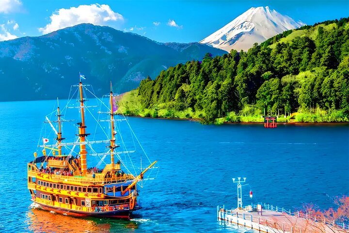 Japon : Excursion d'une journée au Mont Fuji, croisière et téléphérique à Hakone en bus | wizardtrip