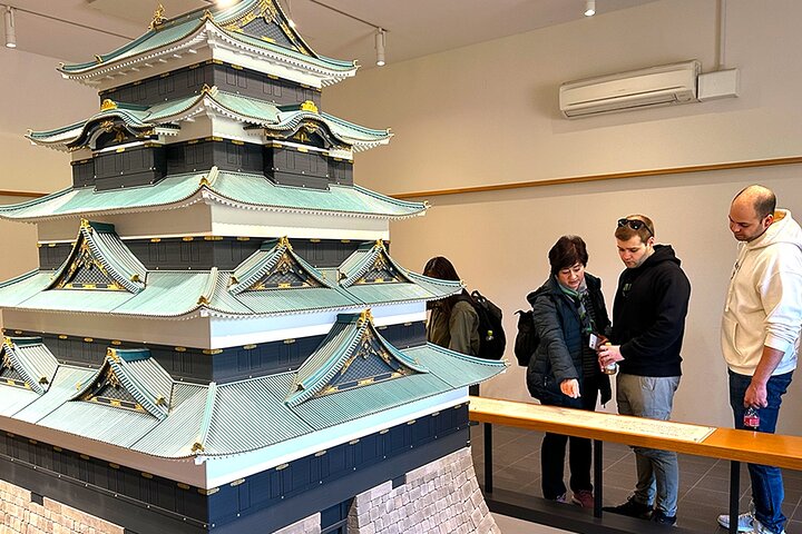 Tokyo Castle & Imperial Palace - Shogun Wandeltocht | wizardtrip
