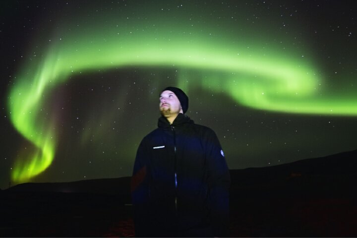 Vivi la magia dell'aurora boreale in un tour 4x4 da Reykjavik, con cioccolata calda e pasticcini, foto 14 | wizardtrip