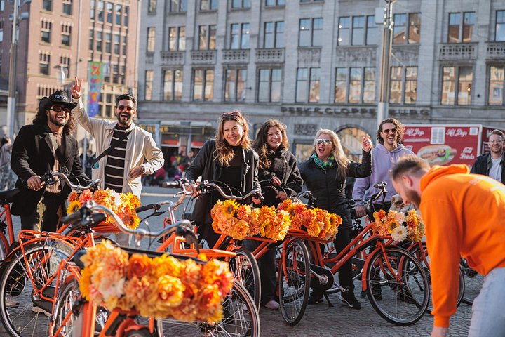 Guidad cykeltur som utforskar Amsterdams historiska kanaler, landmärken och parker, foto 15 | wizardtrip