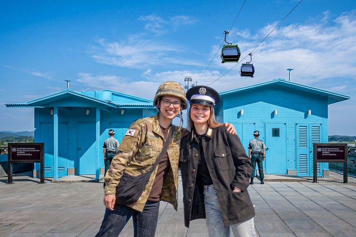 DMZ Guidetur med N.K., Gondolbane, Hængebro fra Seoul | wizardtrip