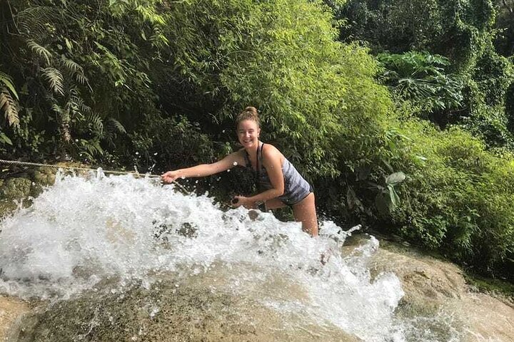 Geniet van een dag vol avontuur met de Sticky Waterfall, ATV-ritten en wildwaterraften nabij Chiang Mai, foto 19 | wizardtrip