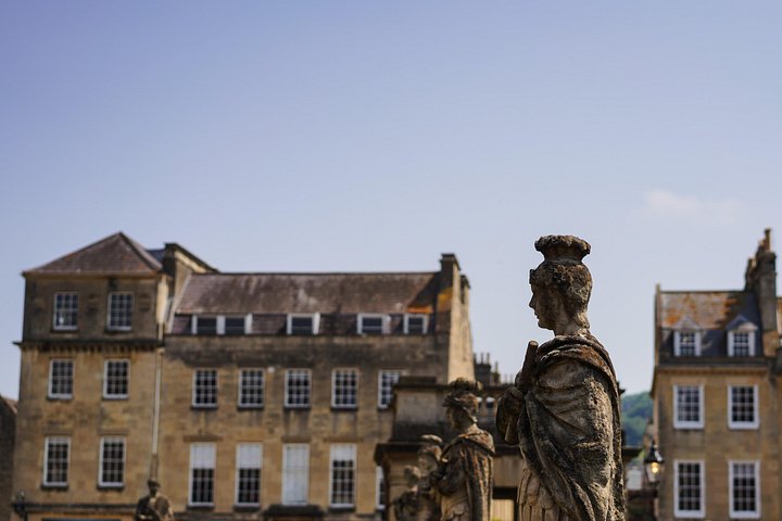 Tur i liten grupp som besöker Stonehenge, Bath och Windsor Castle från London, foto 6 | wizardtrip