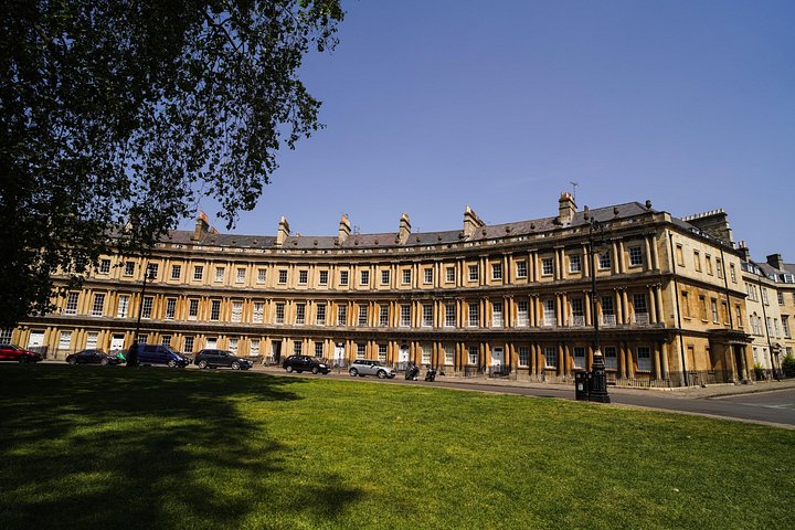 Tur i liten grupp som besöker Stonehenge, Bath och Windsor Castle från London, foto 10 | wizardtrip