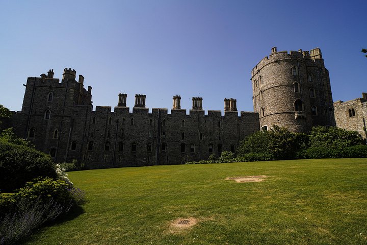 Tur i liten grupp som besöker Stonehenge, Bath och Windsor Castle från London, foto 13 | wizardtrip