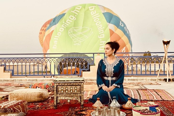 Vol en montgolfière au-dessus de Marrakech au lever du soleil avec petit-déjeuner berbère, photo 15 | wizardtrip