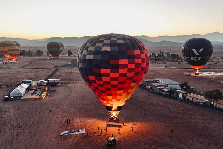 Vol en montgolfière au-dessus de Marrakech au lever du soleil avec petit-déjeuner berbère, photo 22 | wizardtrip