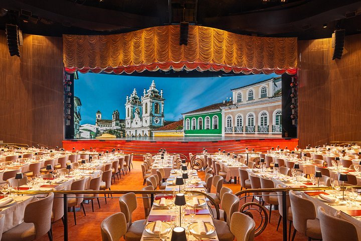 Eine lebhafte Dinner-Show in Rio de Janeiro mit brasilianischer Musik, Tanz und Küche, Foto 9 | wizardtrip