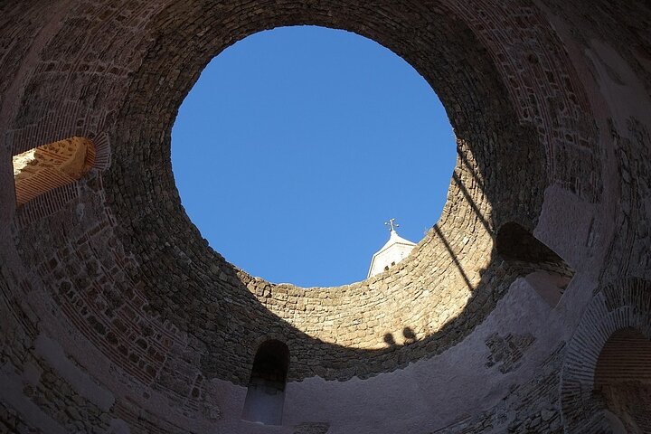 Stadswandeling door het Paleis van Diocletianus en de oude binnenstad van Split, Kroatië, foto 9 | wizardtrip