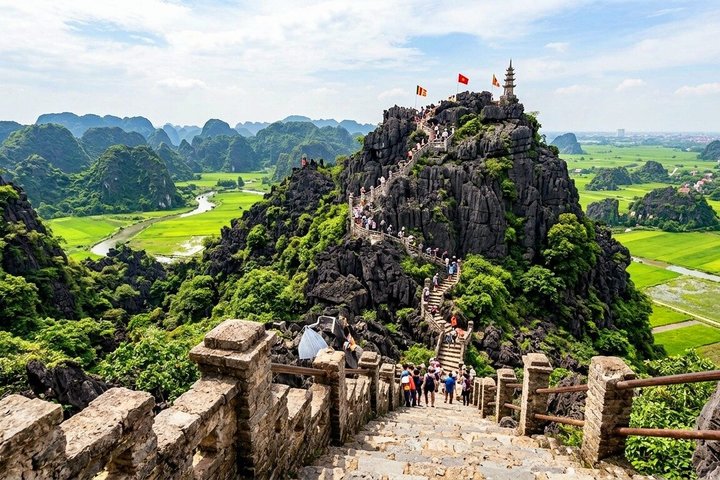 Balade en bateau pittoresque et vues panoramiques à Ninh Binh, Vietnam, photo 6 | wizardtrip