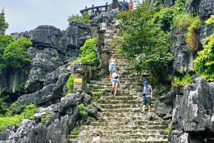 Balade en bateau pittoresque et vues panoramiques à Ninh Binh, Vietnam, photo 9 | wizardtrip