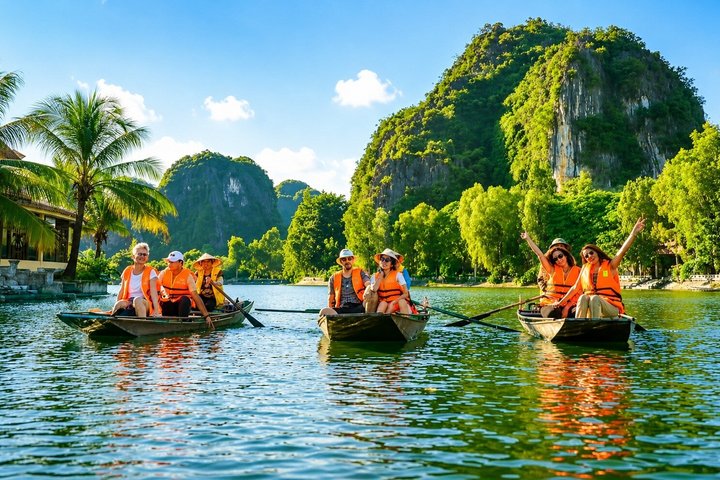 Balade en bateau pittoresque et vues panoramiques à Ninh Binh, Vietnam, photo 10 | wizardtrip