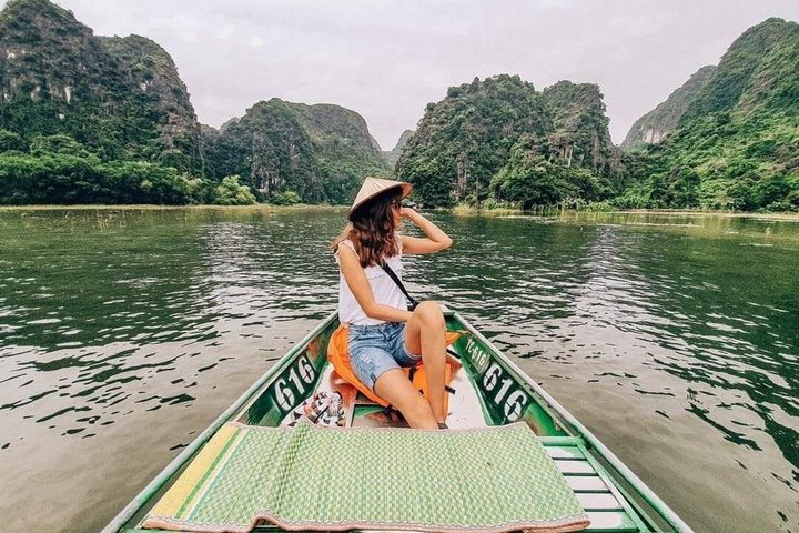 Balade en bateau pittoresque et vues panoramiques à Ninh Binh, Vietnam, photo 13 | wizardtrip