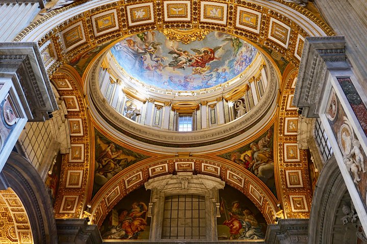 Rondleiding door de Sint-Pietersbasiliek, koepelbeklimming en grotten in Rome, Italië, foto 12 | wizardtrip