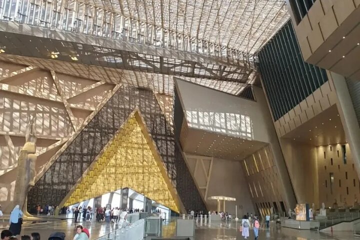 Tour privado de las pirámides de Giza, la Esfinge y el Gran Museo Egipcio en Giza, Egipto, foto 18 | wizardtrip