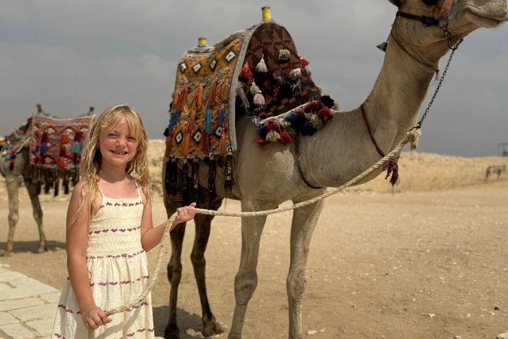 Tour privado de las pirámides de Giza, la Esfinge y el Gran Museo Egipcio en Giza, Egipto, foto 27 | wizardtrip