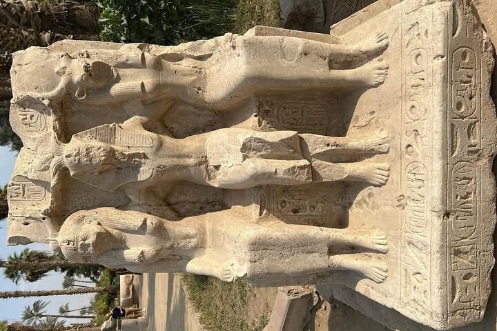 Excursion d'une journée explorant les pyramides égyptiennes antiques et les sites historiques près du Caire, photo 8 | wizardtrip