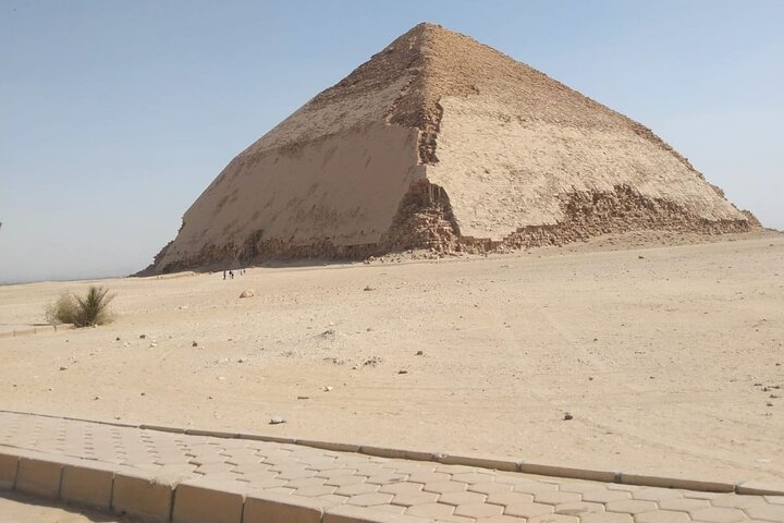 Excursion d'une journée explorant les pyramides égyptiennes antiques et les sites historiques près du Caire, photo 11 | wizardtrip