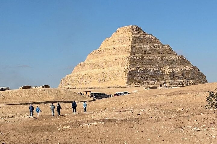 Excursion d'une journée explorant les pyramides égyptiennes antiques et les sites historiques près du Caire, photo 16 | wizardtrip
