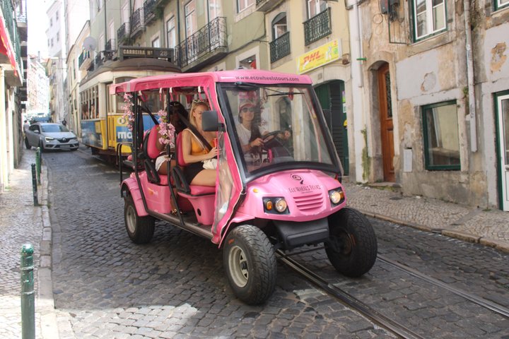 Private umweltfreundliche Tour zu Lissabons Wahrzeichen in Elektro-Tuk-Tuks oder Quads mit lokalem Reiseleiter, Foto 25 | wizardtrip