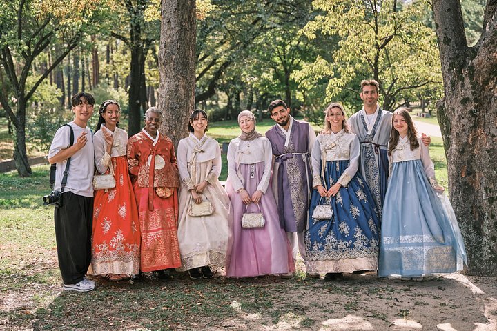 Erleben Sie ein königliches Hanbok-Fotoshooting und eine historische Tour im Gyeongbokgung Palast in Seoul, Foto 7 | wizardtrip