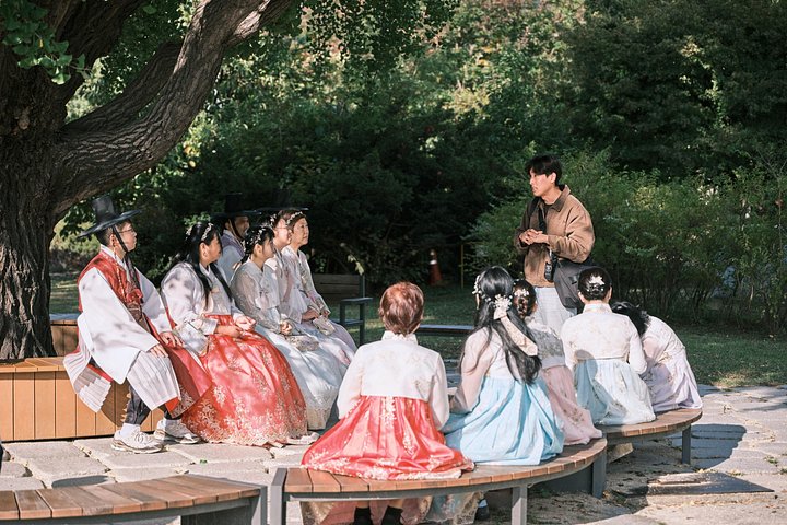 Erleben Sie ein königliches Hanbok-Fotoshooting und eine historische Tour im Gyeongbokgung Palast in Seoul, Foto 12 | wizardtrip