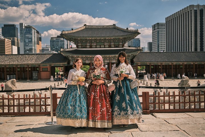 Erleben Sie ein königliches Hanbok-Fotoshooting und eine historische Tour im Gyeongbokgung Palast in Seoul, Foto 31 | wizardtrip
