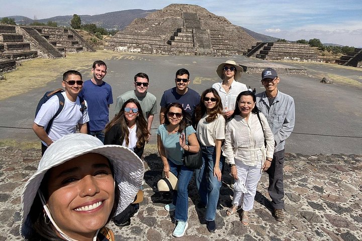 Visite matinale des pyramides de Teotihuacan avec la guide Angela, incluant transport et nourriture locale, photo 6 | wizardtrip
