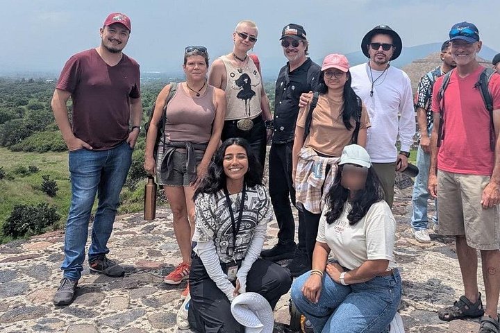 Visite matinale des pyramides de Teotihuacan avec la guide Angela, incluant transport et nourriture locale, photo 15 | wizardtrip