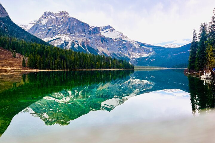 Naturskjønn tur til kanadiske Rocky Mountains-innsjøer og Banff by, inkludert Lake Louise og Moraine Lake, foto 29 | wizardtrip