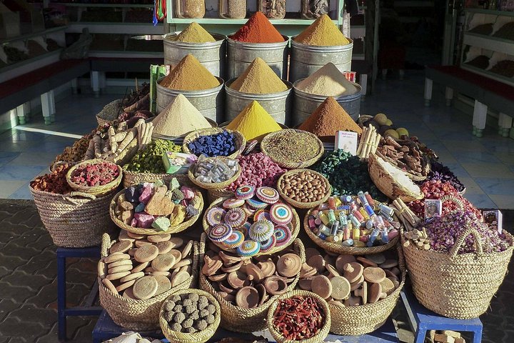 Geleide tour die Marrakech's historische Jemaa el-Fna, souks en paleizen verkent, foto 25 | wizardtrip